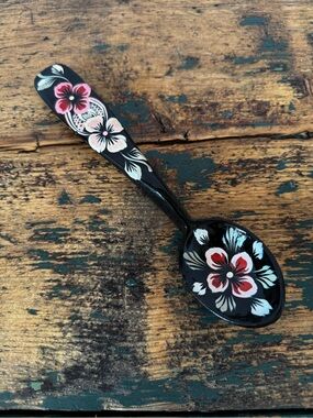 Hand-Painted Floral Decorative Spoon — Black with Pink & White Flowers